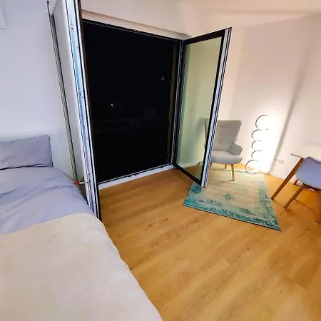 Schoen Moebliert Mit Guter Anbindung *